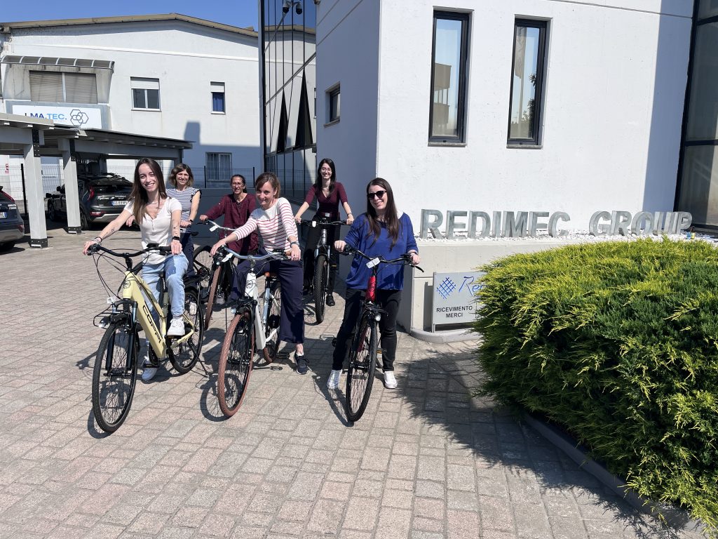 Pedalando verso il futuro: Bike to Work e la svolta sostenibile di Redimec